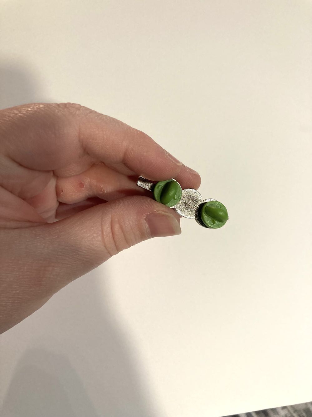 *  pin collectible - Main Image 3