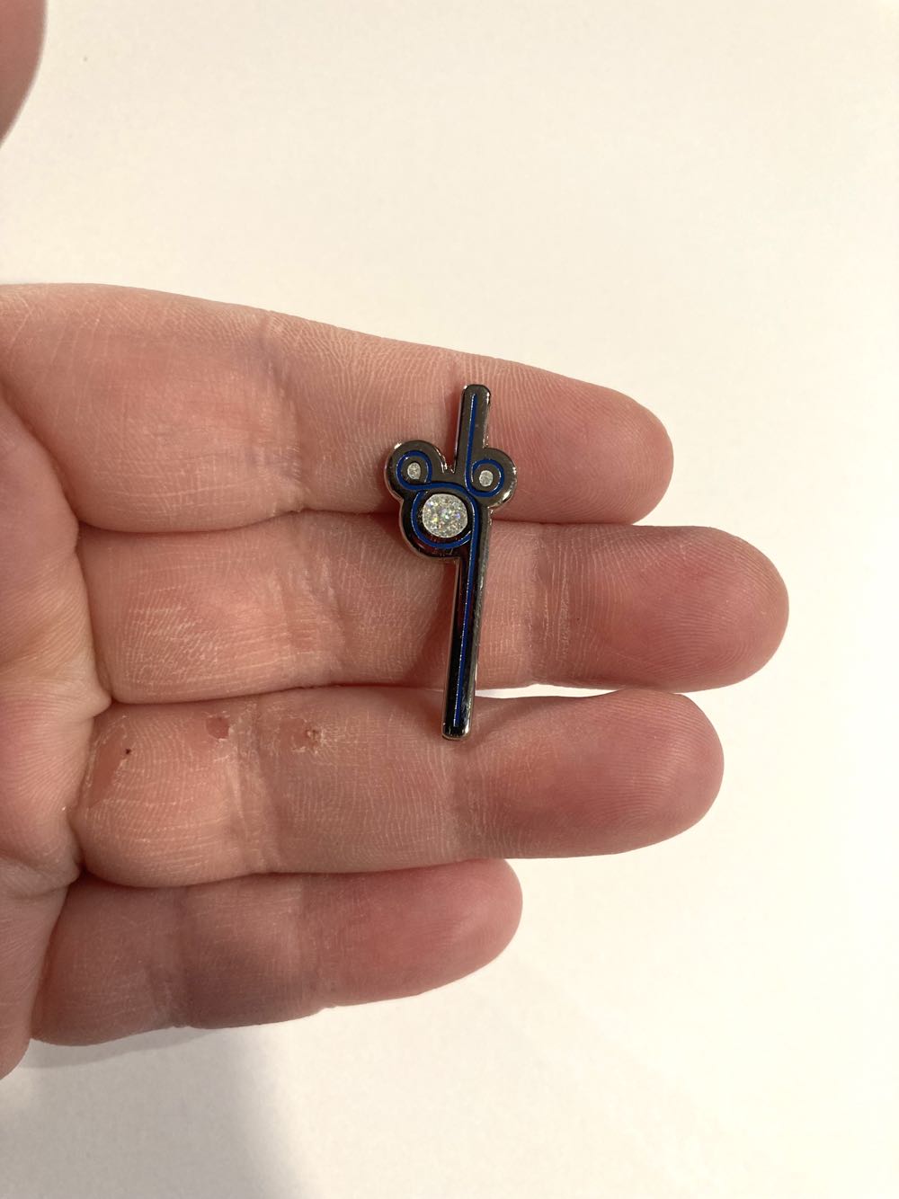 *  pin collectible - Main Image 4