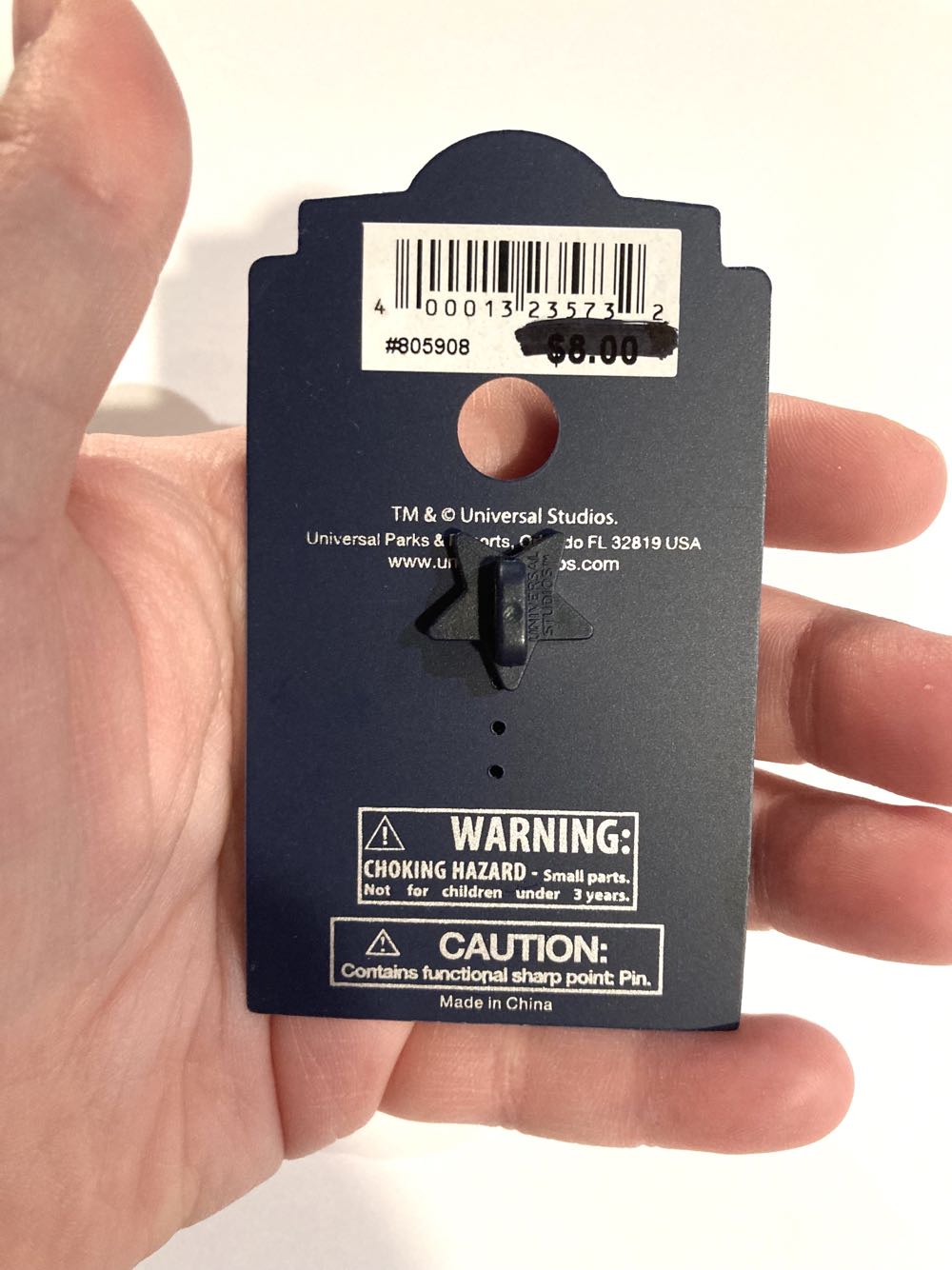 *  pin collectible - Main Image 3