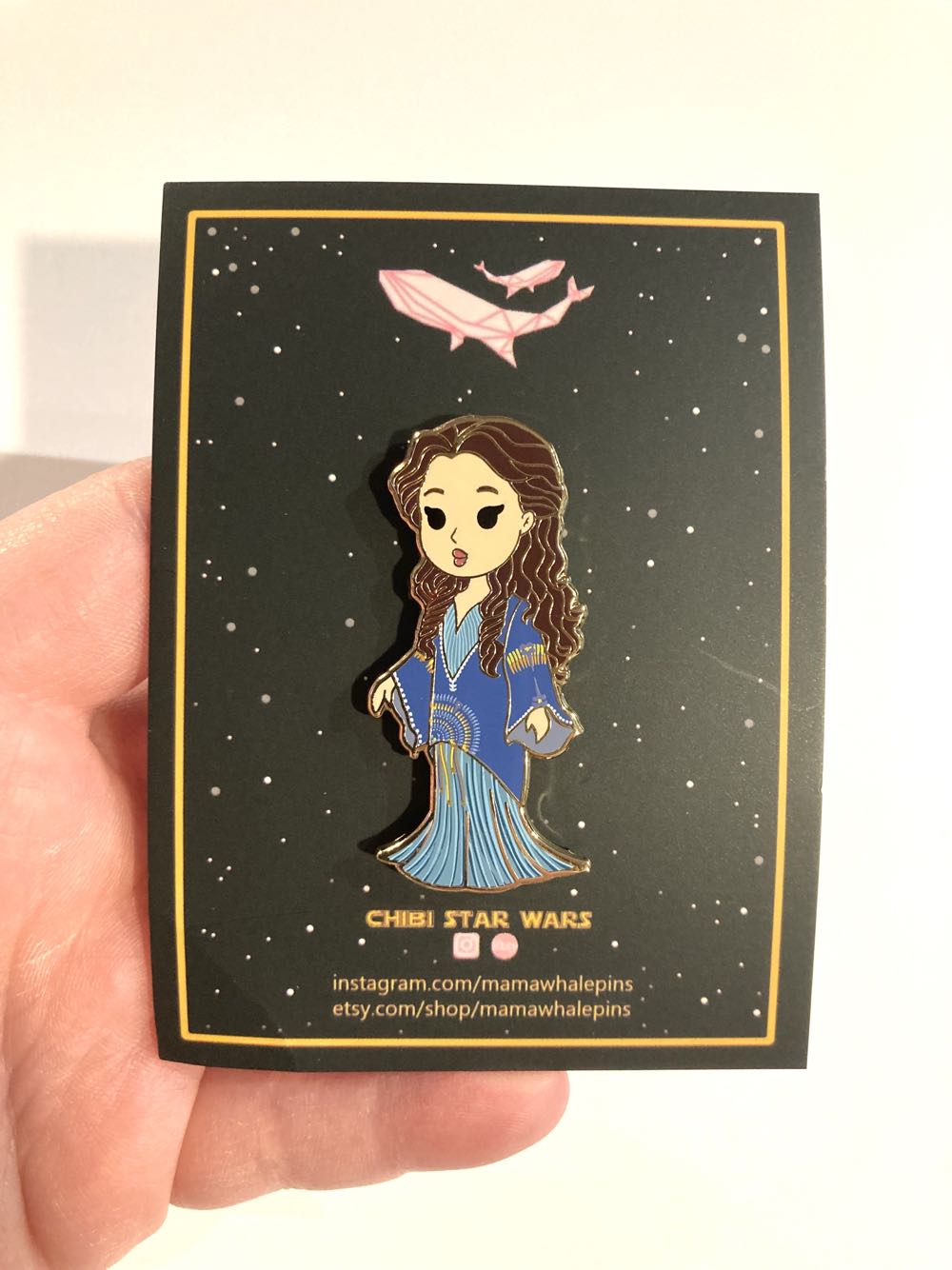 *  pin collectible - Main Image 2