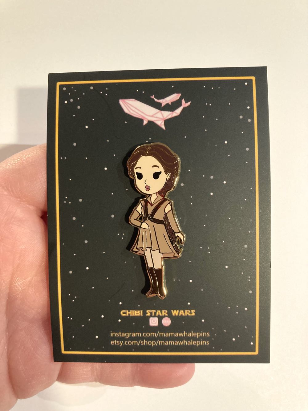 *  pin collectible - Main Image 2