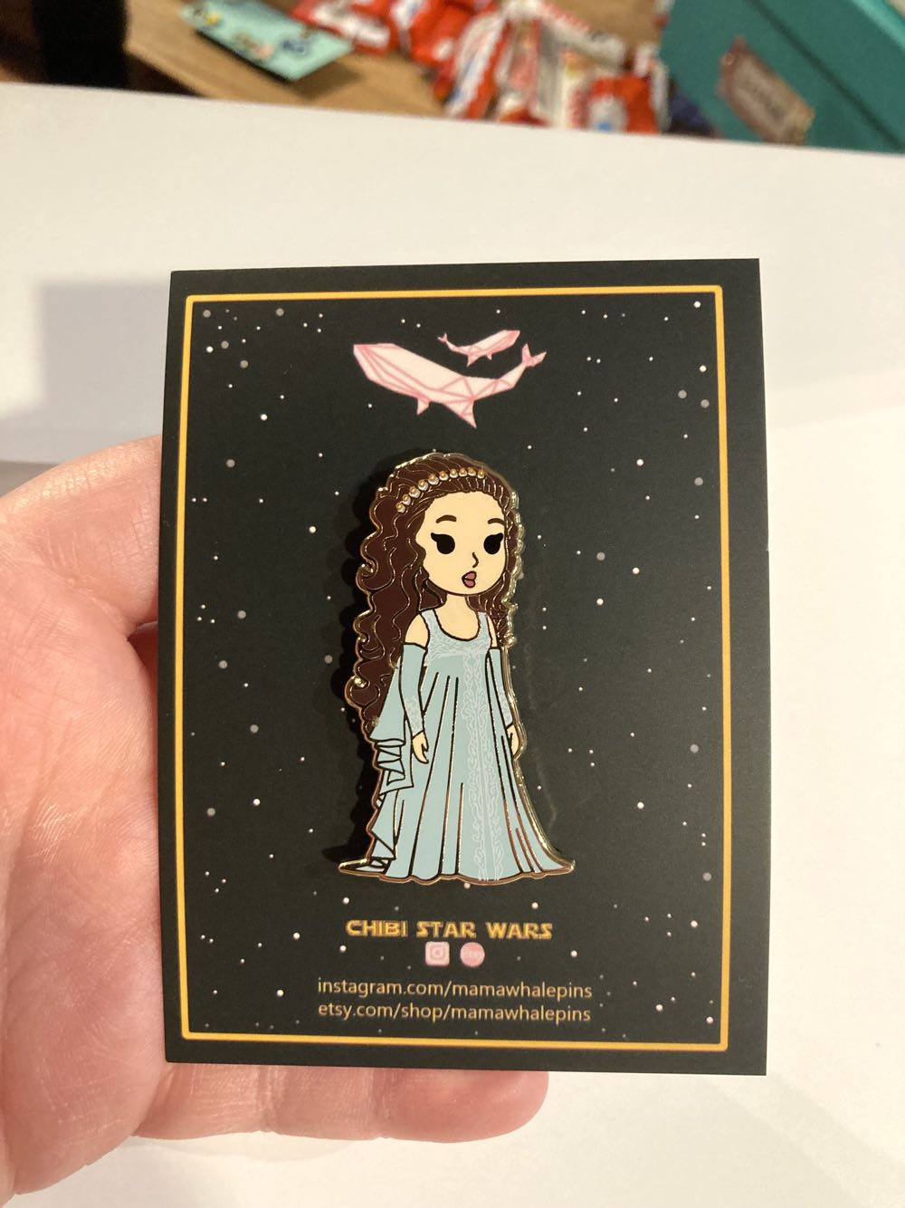 *  pin collectible - Main Image 1