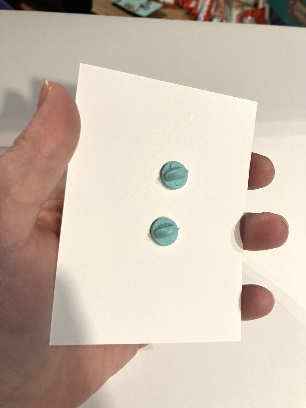 *  pin collectible - Main Image 4