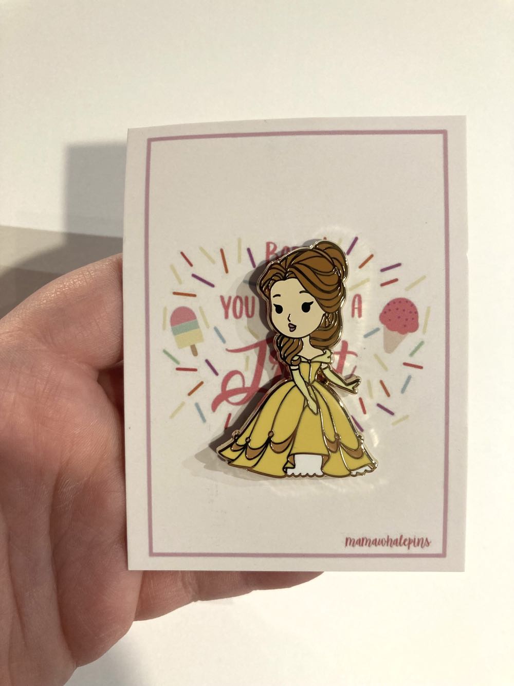 *  pin collectible - Main Image 2