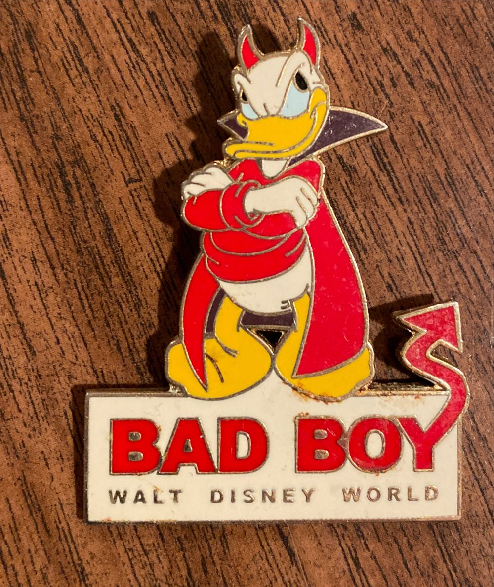 The Black Cauldron Cauldron Set Tarin