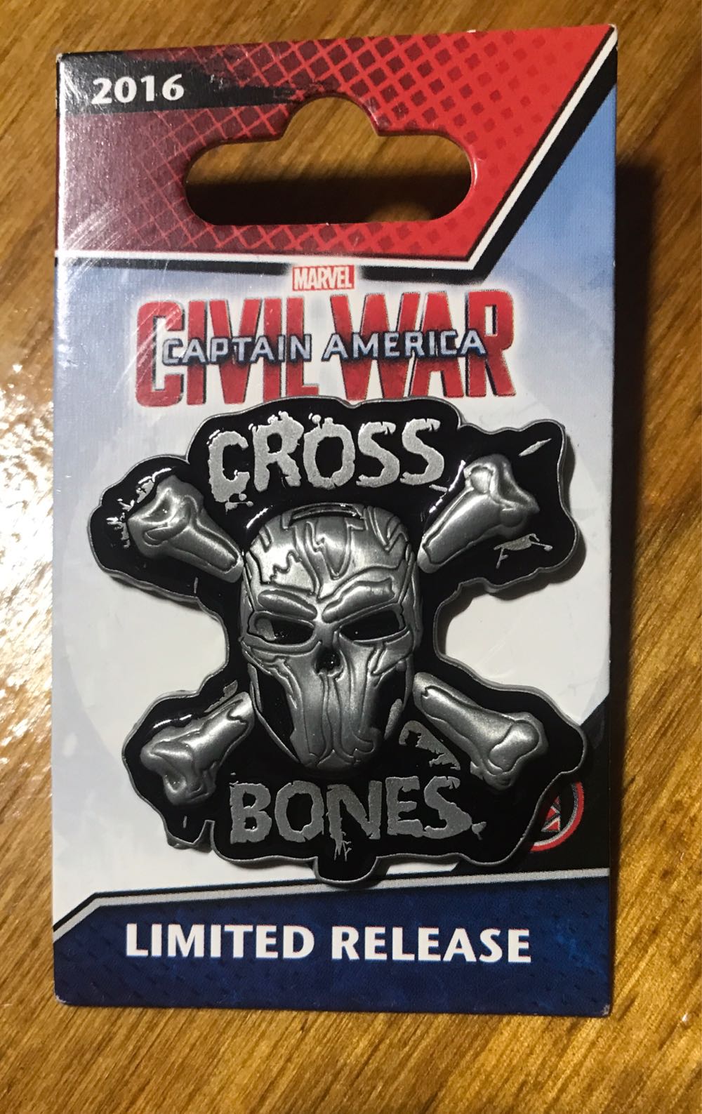 World of Evil Mystery Collection - Mother Gothel Pin