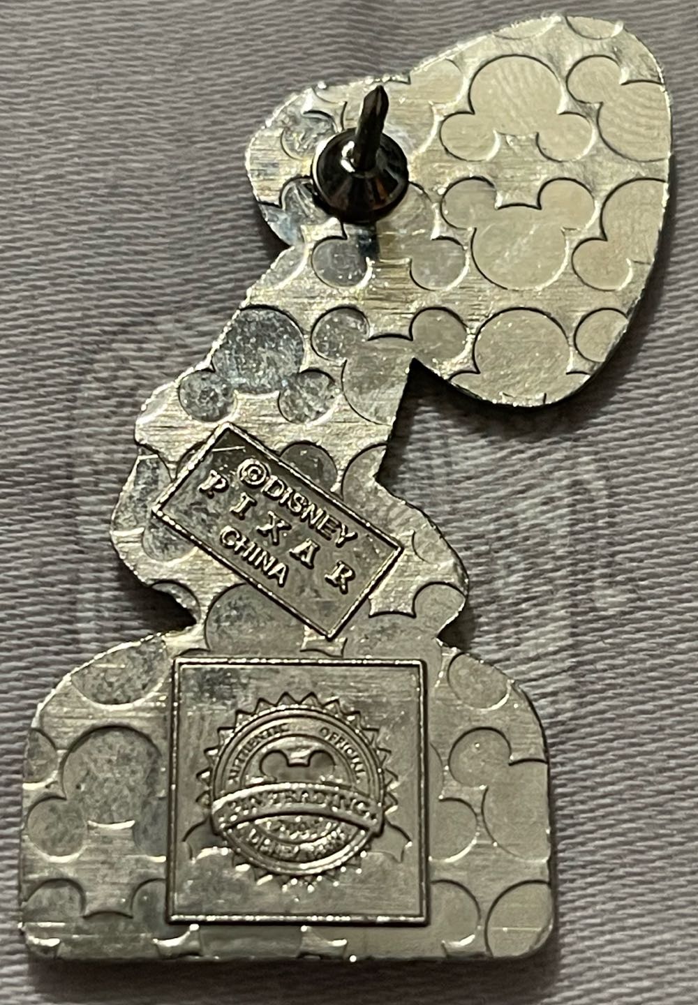 Pixar Logo Lamp - Rack pin collectible [Barcode 400109129143] - Main Image 2