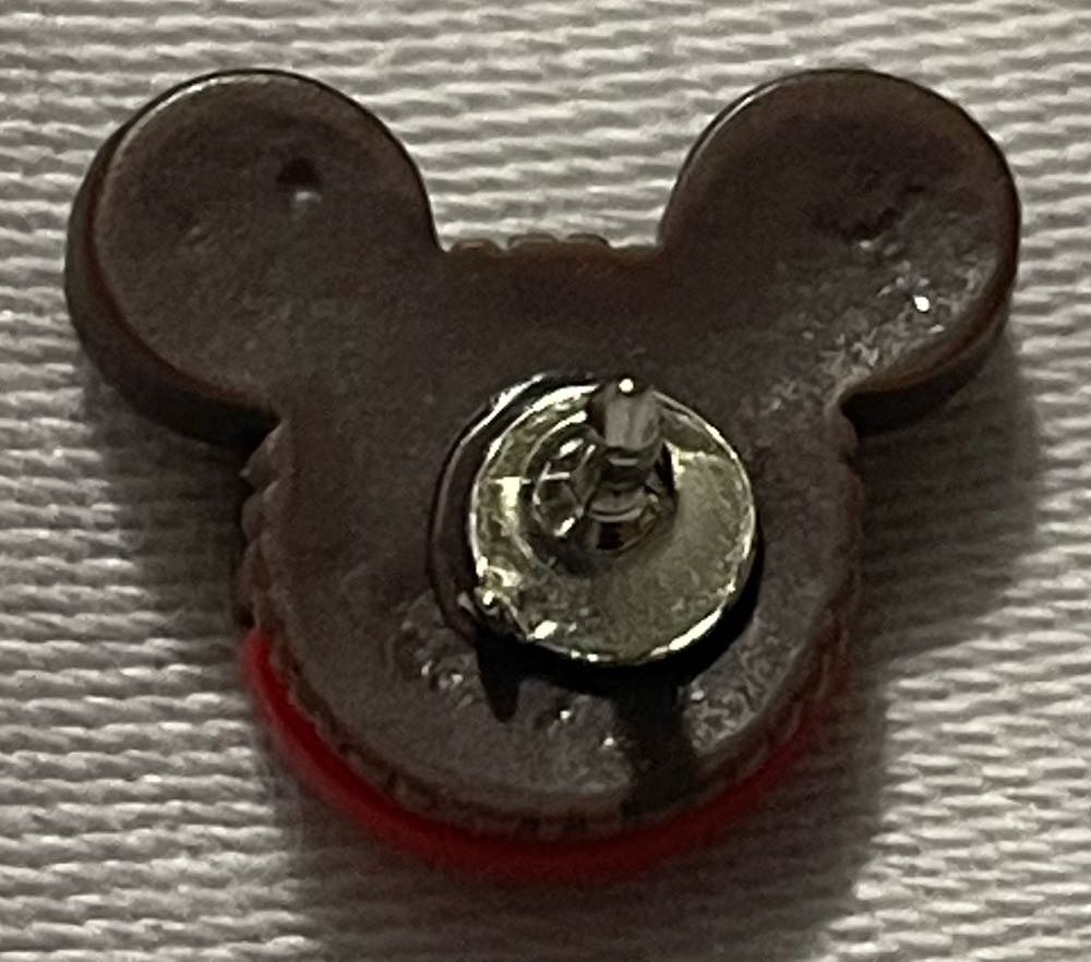 Mickey Mouse Icon Oreo Cookie - FANTASY Disney Pin - Fantasy pin collectible - Main Image 2