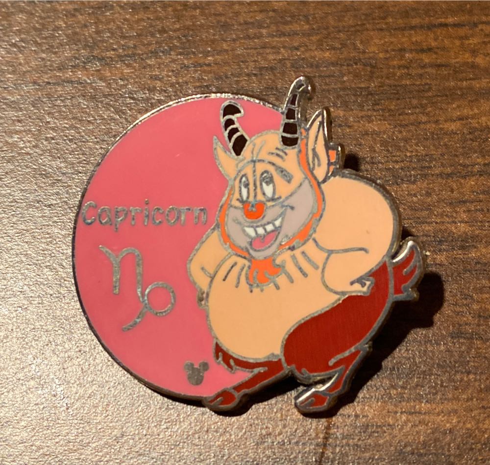 O’Malley With Berlioz And Toulouse “Piggyback Rides” Series - FANTASY (FlightsOFancyFantasyPins) Disney Pin