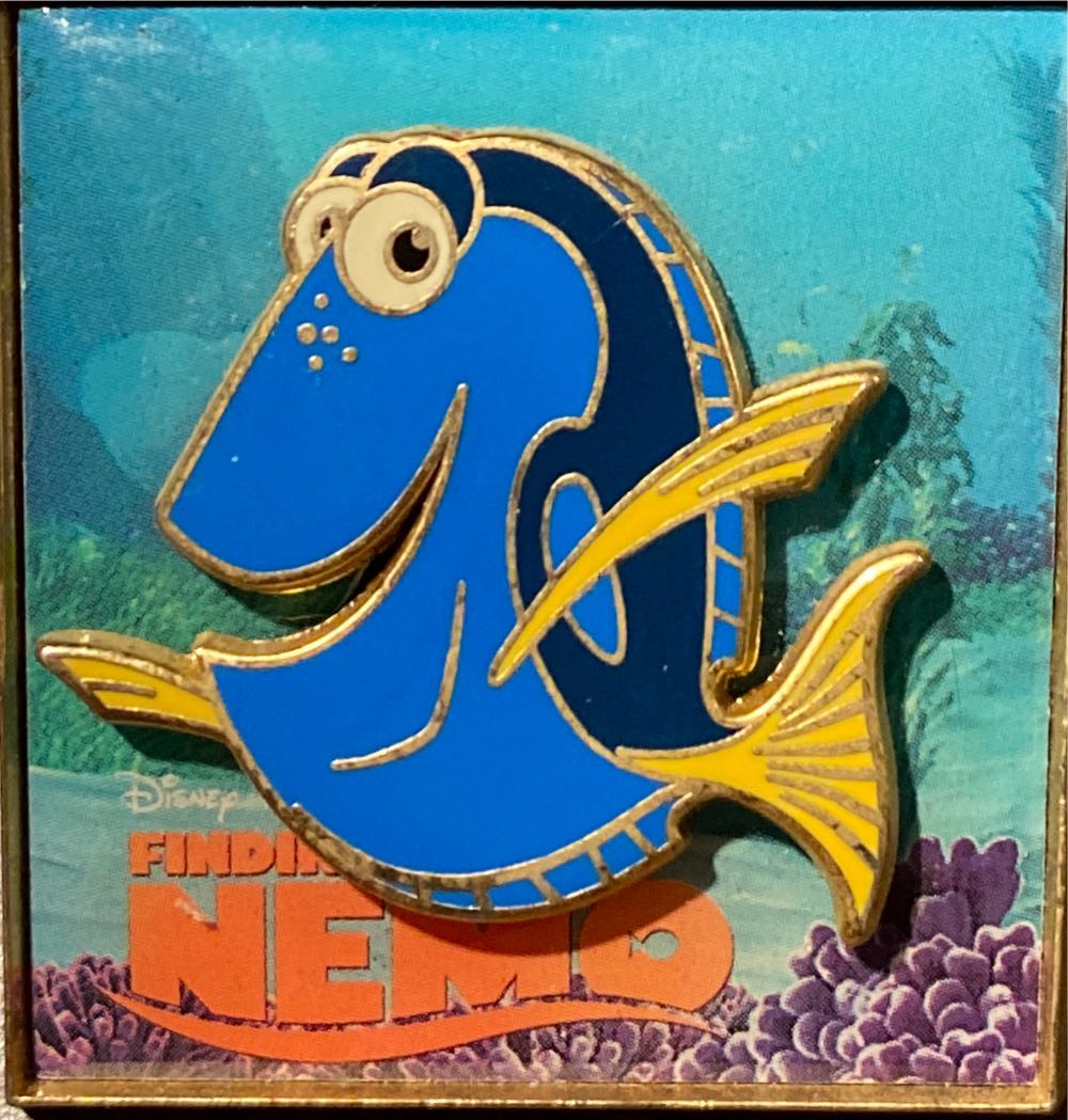 Disney pin Trading - Captain Marvel