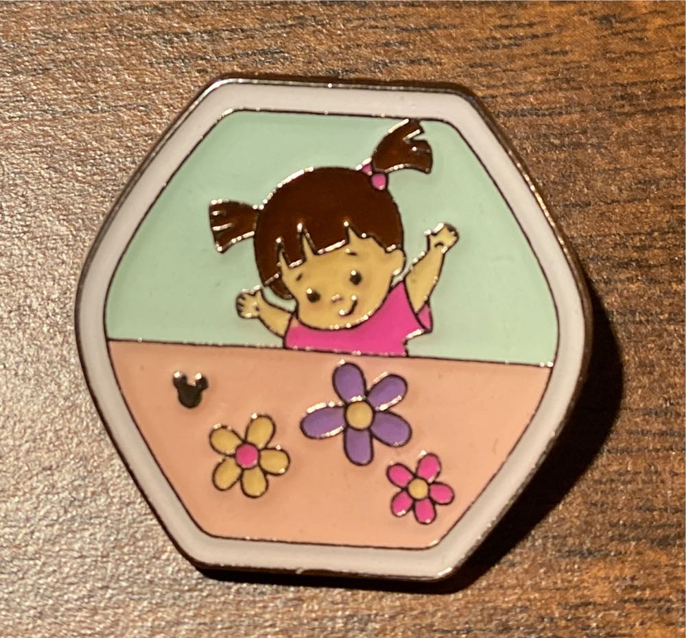 World of Evil Mystery Collection - Madam Mim Pin