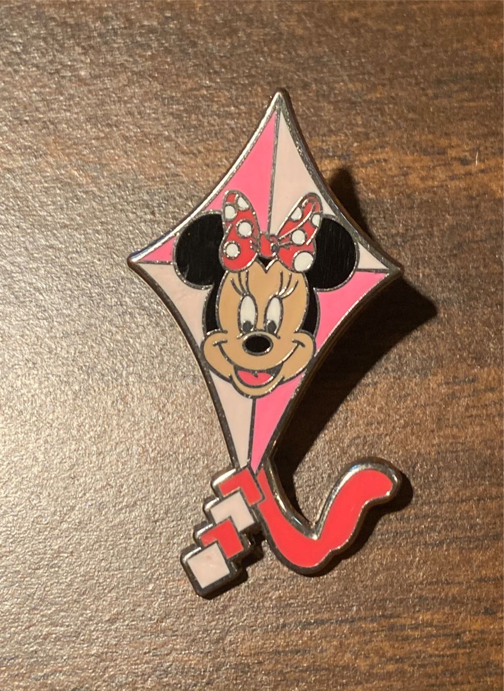 Alphabet Circle W Wall-E