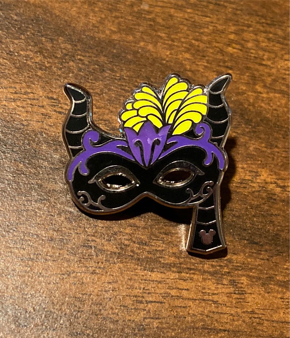 30513 - DLR/WDW - 2020 Dated Mystery Collection - Chip ONLY