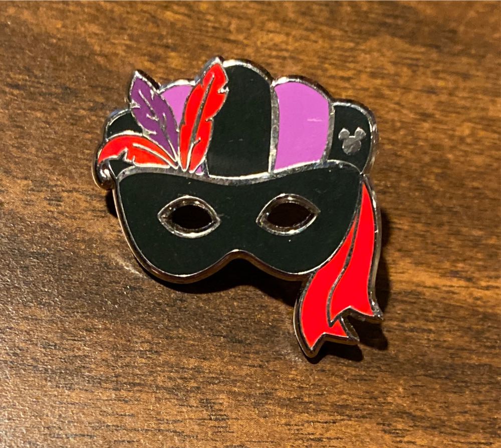 41561 - Disney Movie Rewards - Raya and the Last Dragon Kumandra Box Set - Sisu