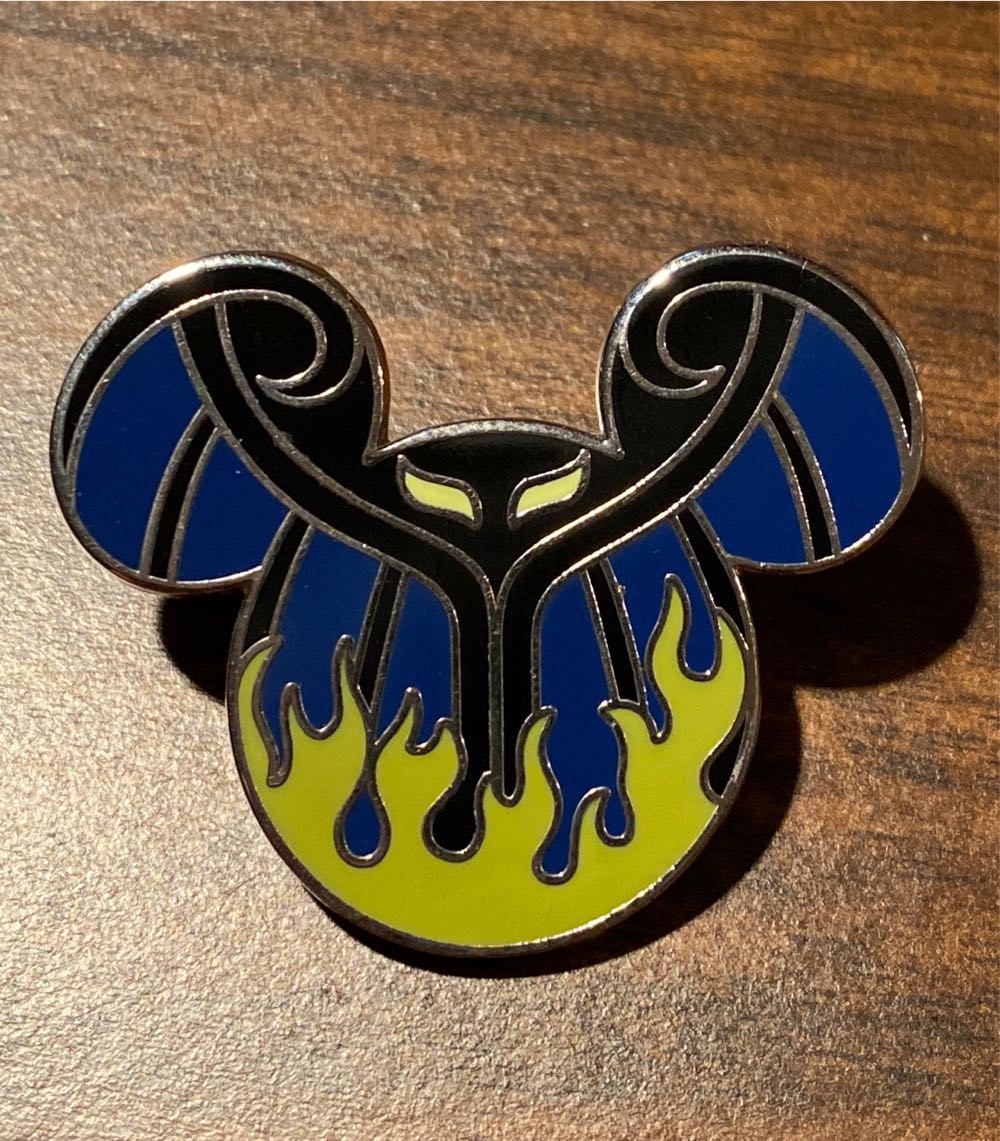 Small Thumper Cut Out Thumping Left Foot