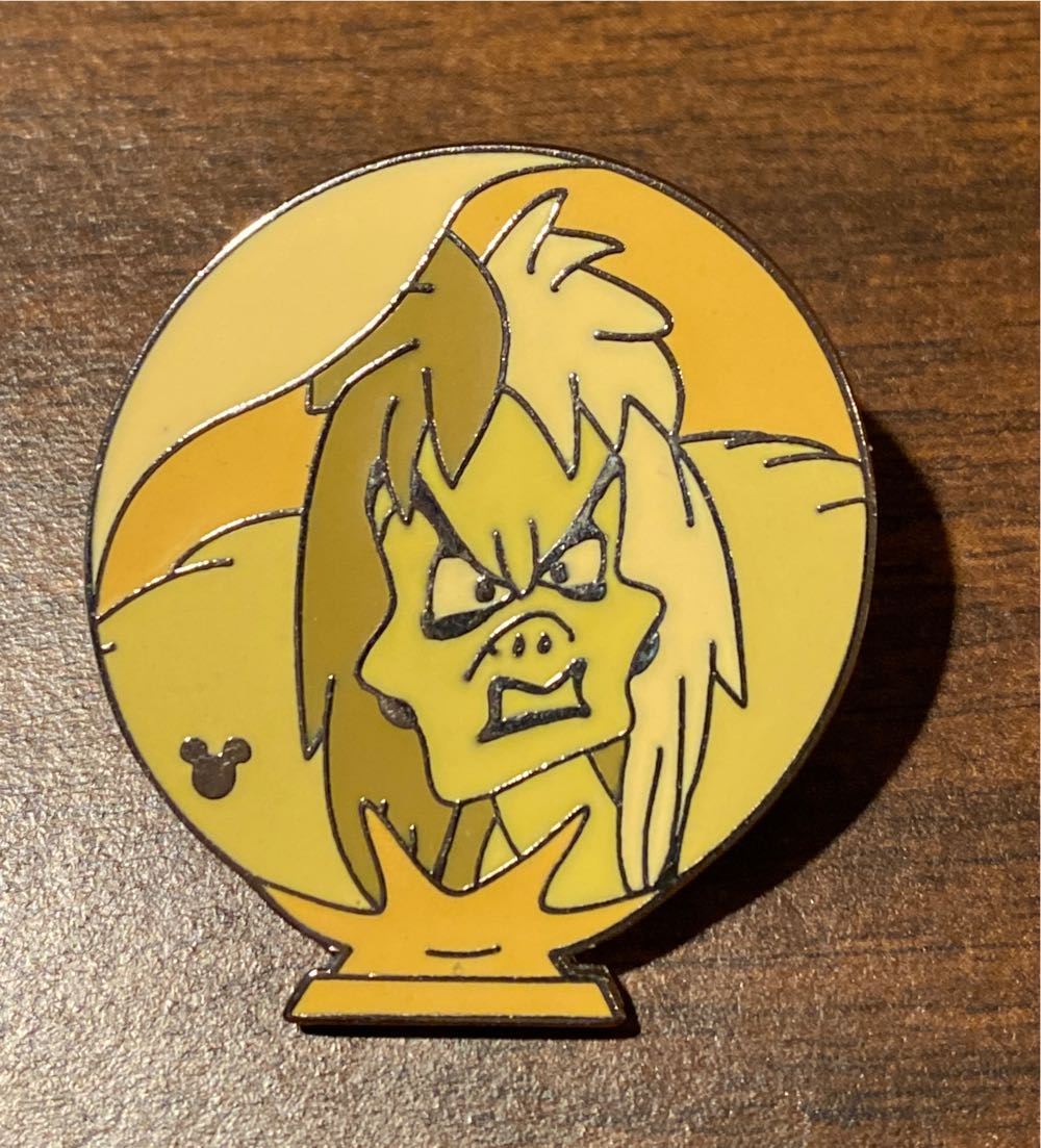 Crystal Ball Villains Cruella  pin collectible - Main Image 1