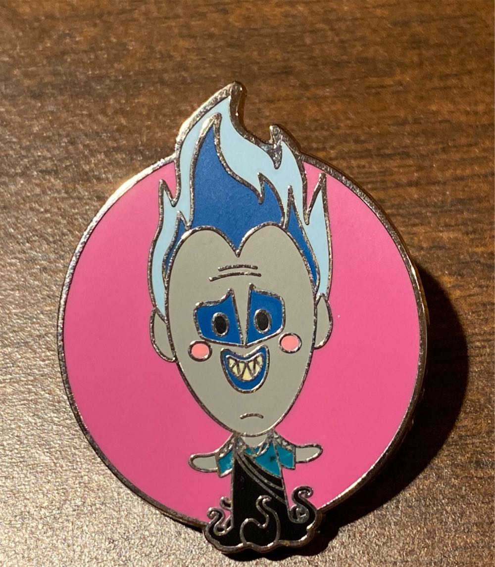 Cutie Pie Dale With Acorn