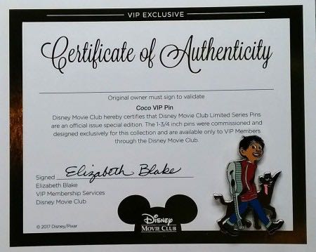 21152 - Disney Movie Club - Coco - Miguel and Dante  pin collectible - Main Image 2