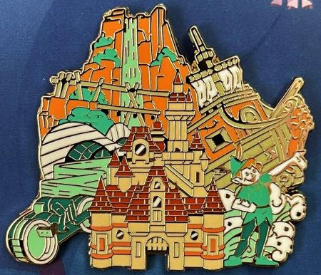 44242 - D23 - Gold Member Gift 2022 - Disney Parks Around the World Set - Shanghai Disneyland Resort ONLY - Limited Release pin collectible - Main Image 1