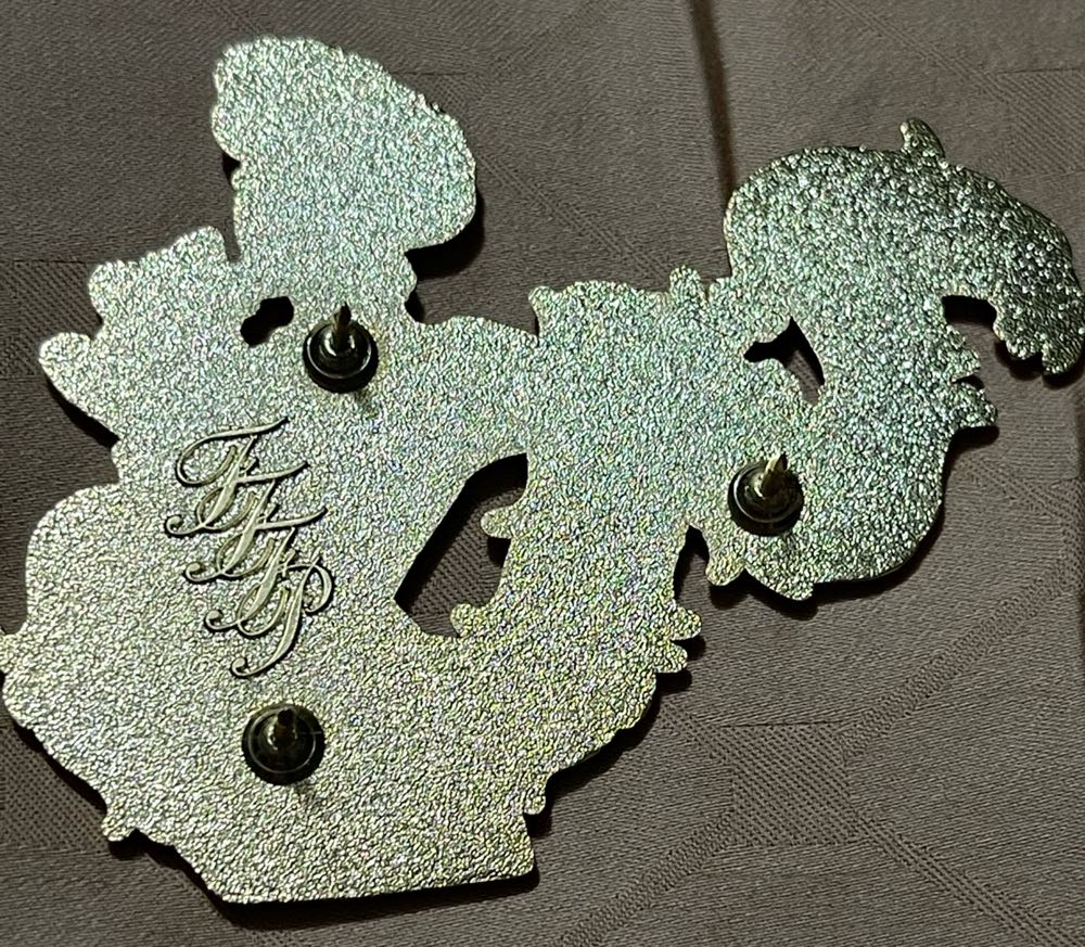 Duchess With Madame “No Greater Love” Series - FANTASY (FlightsOFancyFantasyPins) Disney Pin - Fantasy pin collectible - Main Image 2