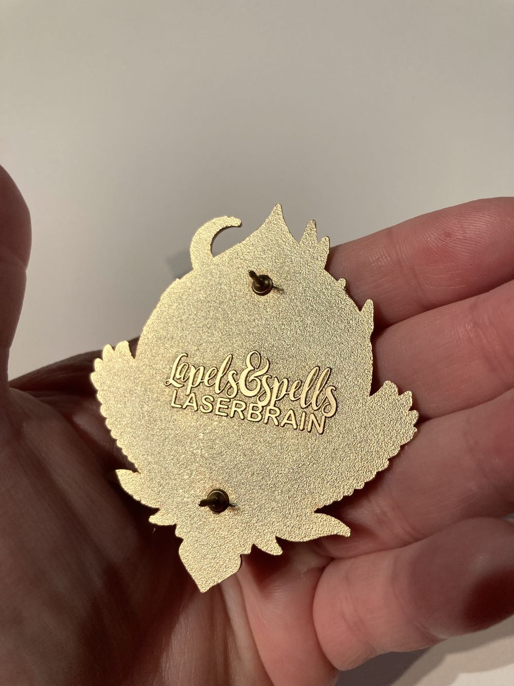 *  pin collectible - Main Image 4