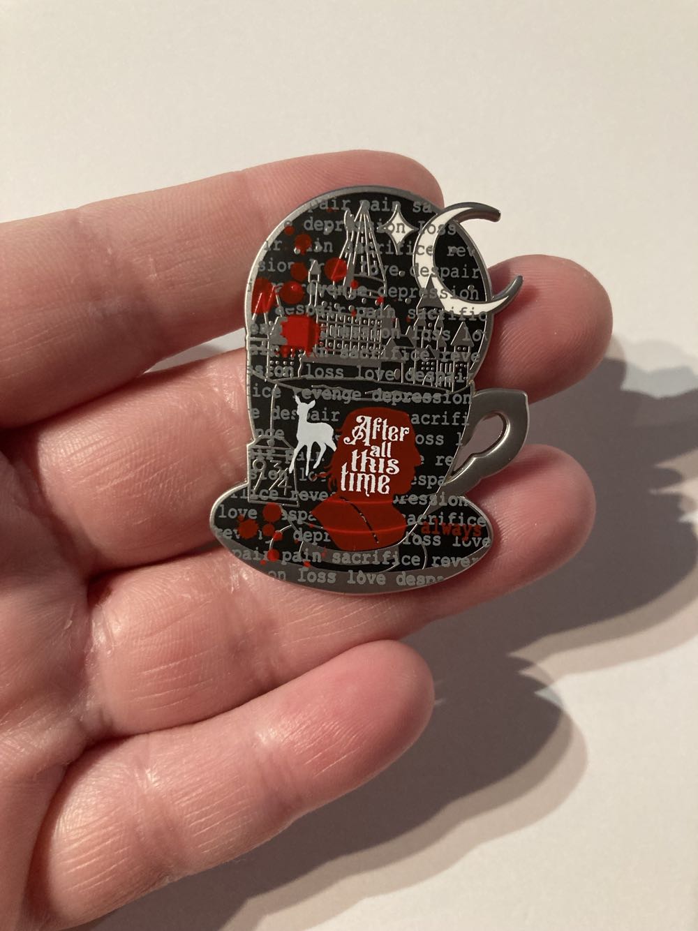 *  pin collectible - Main Image 2