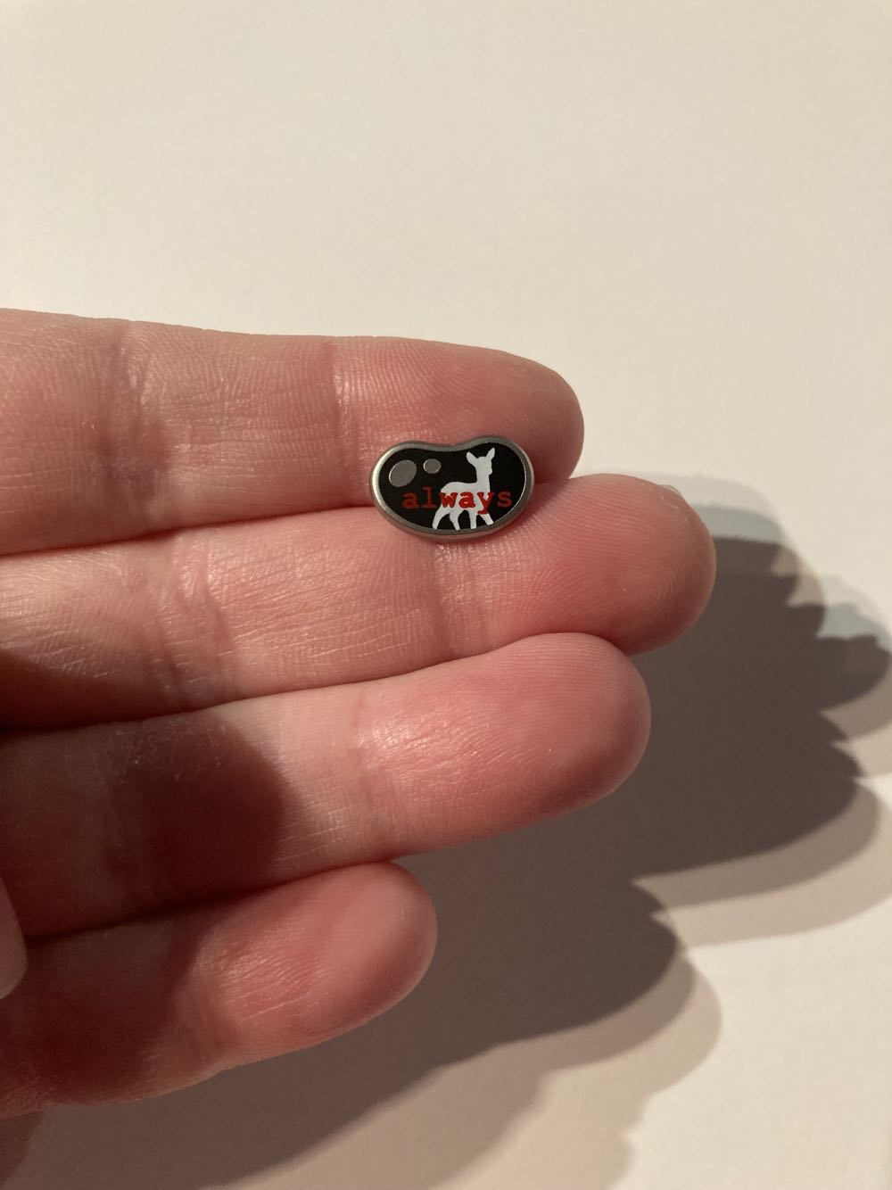 *  pin collectible - Main Image 2