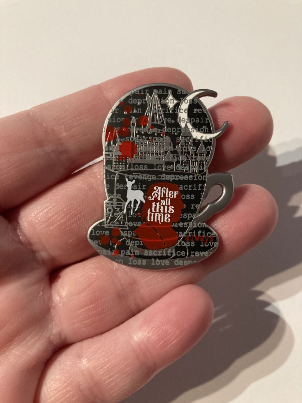 *  pin collectible - Main Image 4