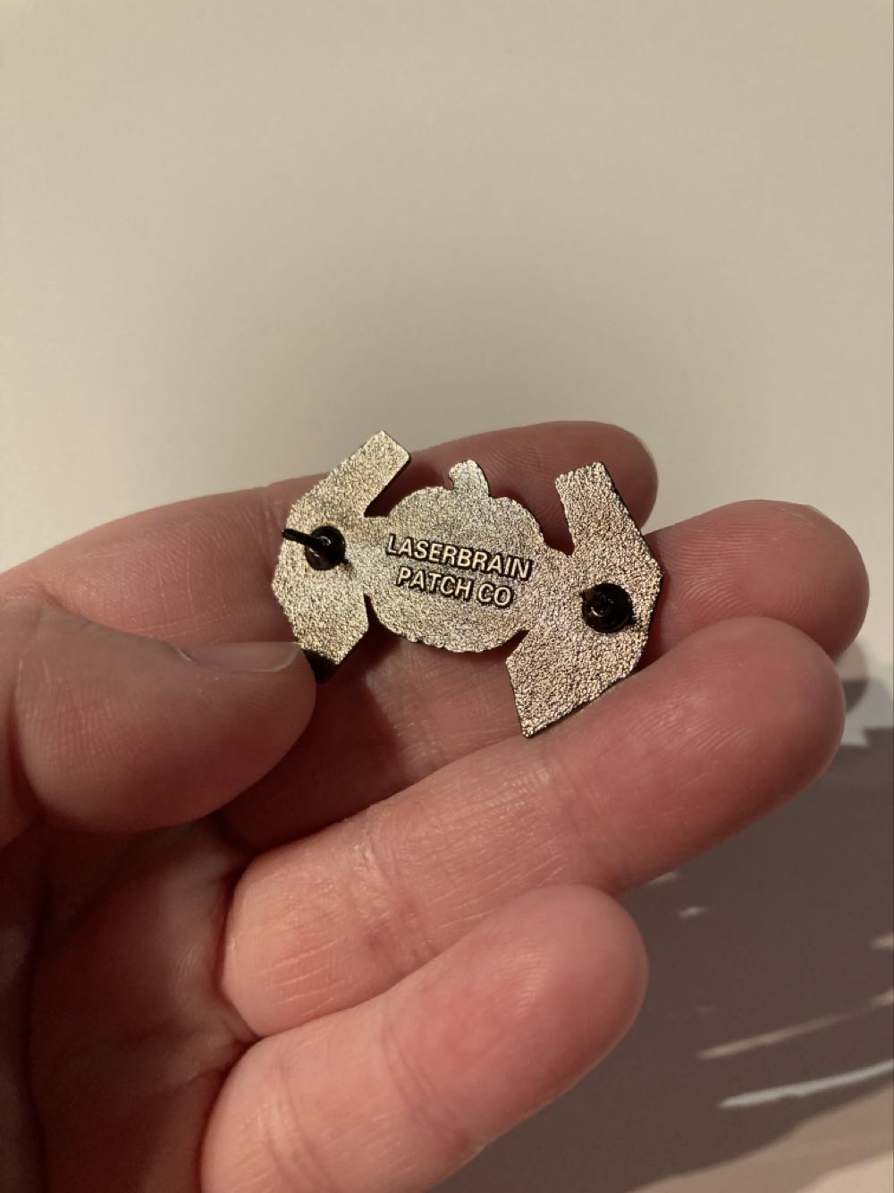 *  pin collectible - Main Image 4