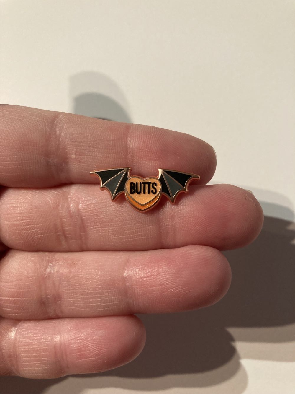 *  pin collectible - Main Image 2