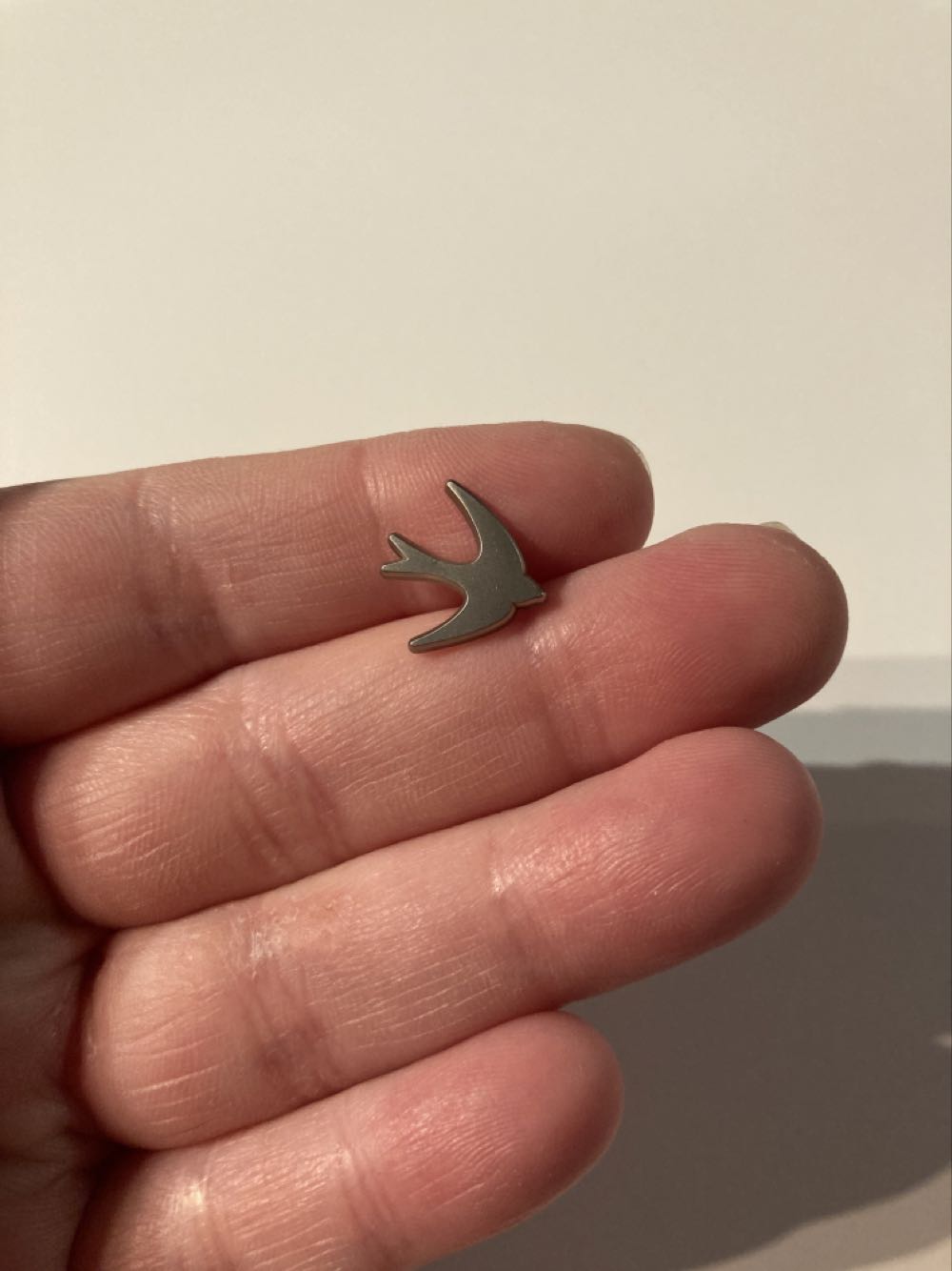 *  pin collectible - Main Image 2