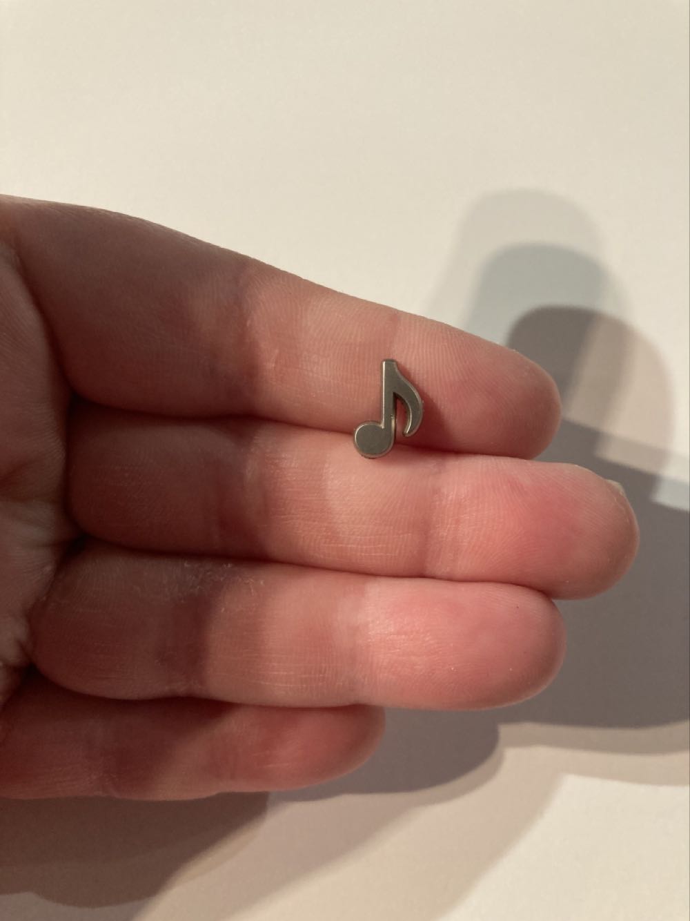 *  pin collectible - Main Image 3