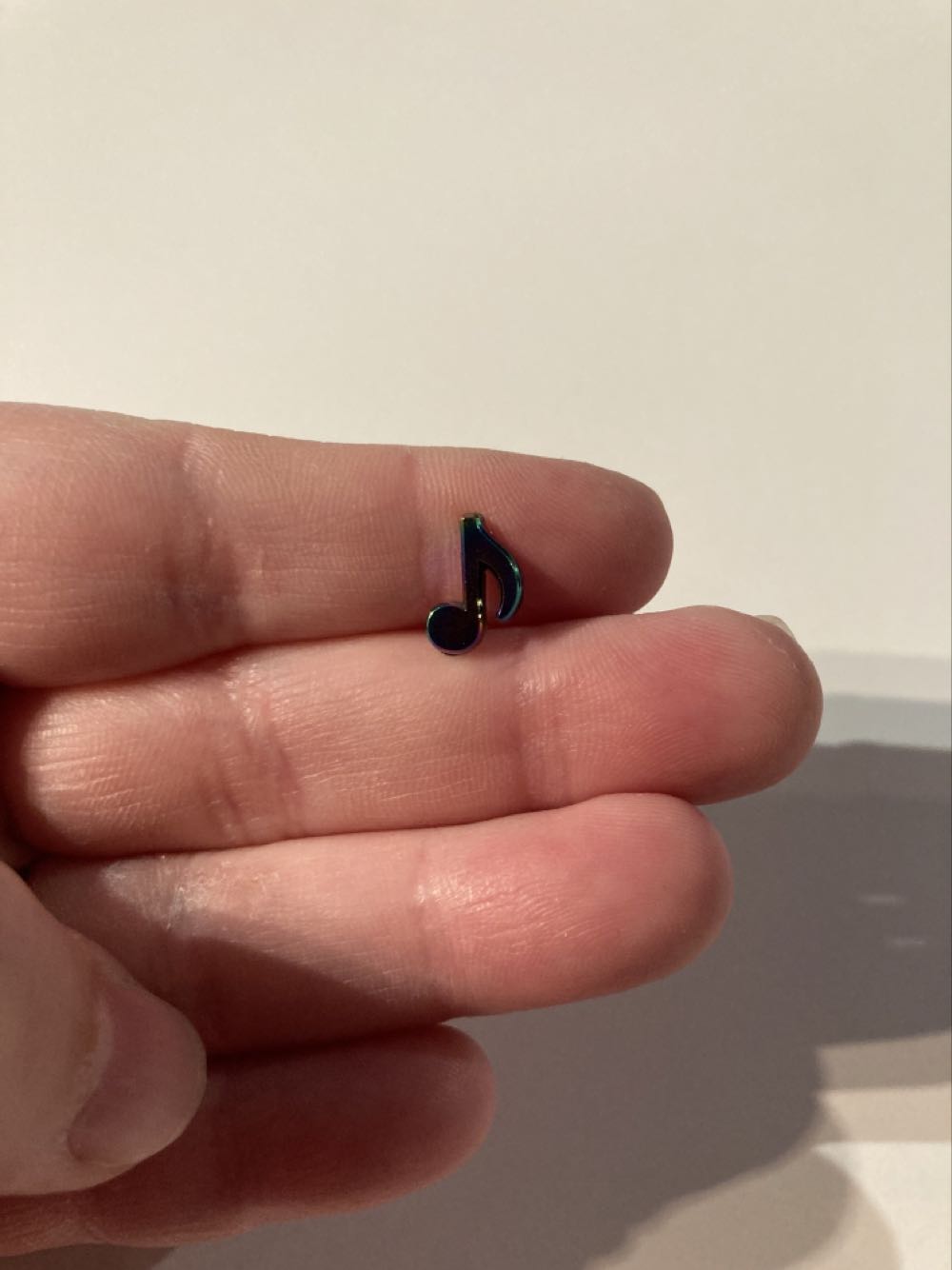 *  pin collectible - Main Image 2