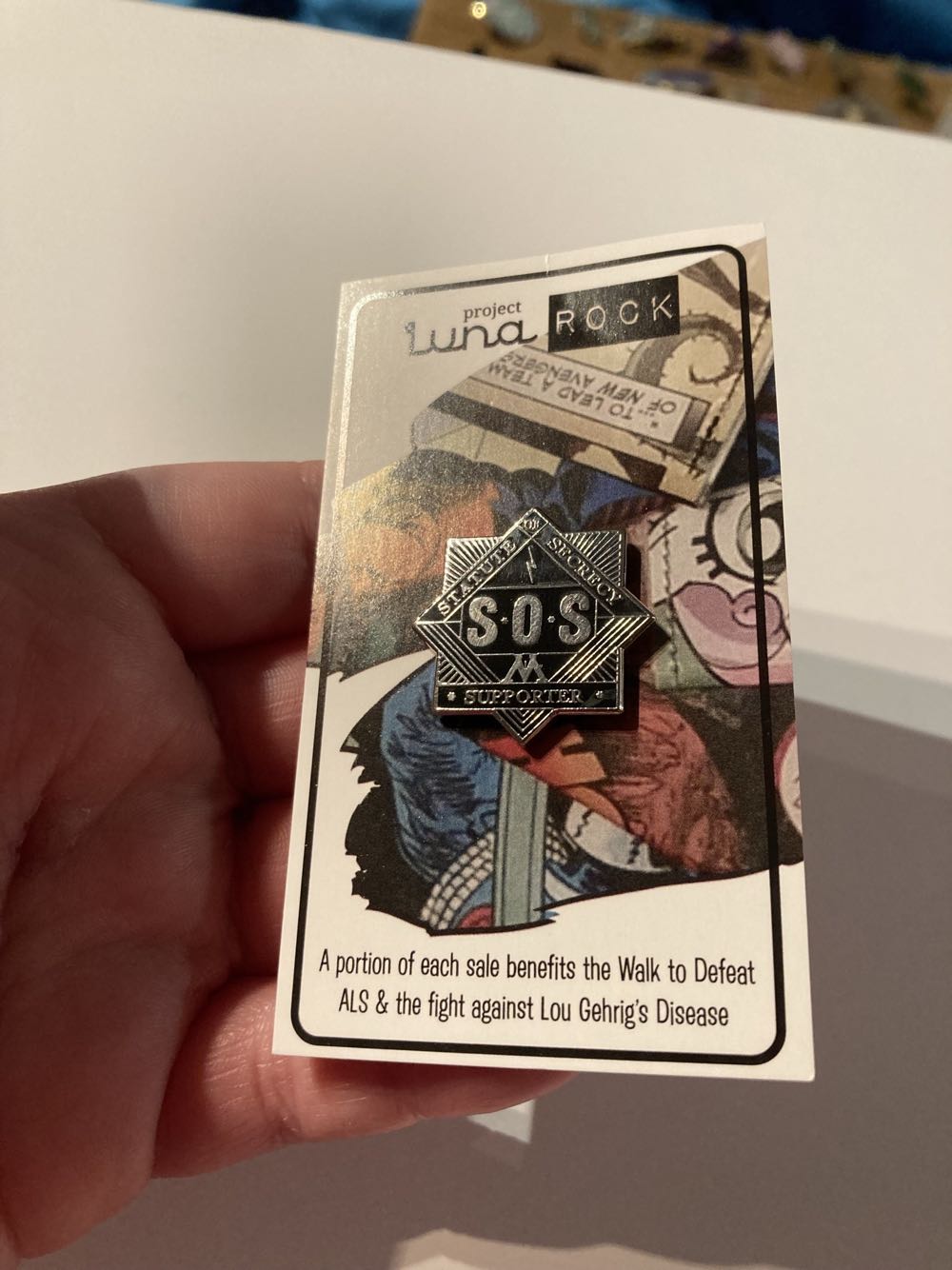 *  pin collectible - Main Image 2