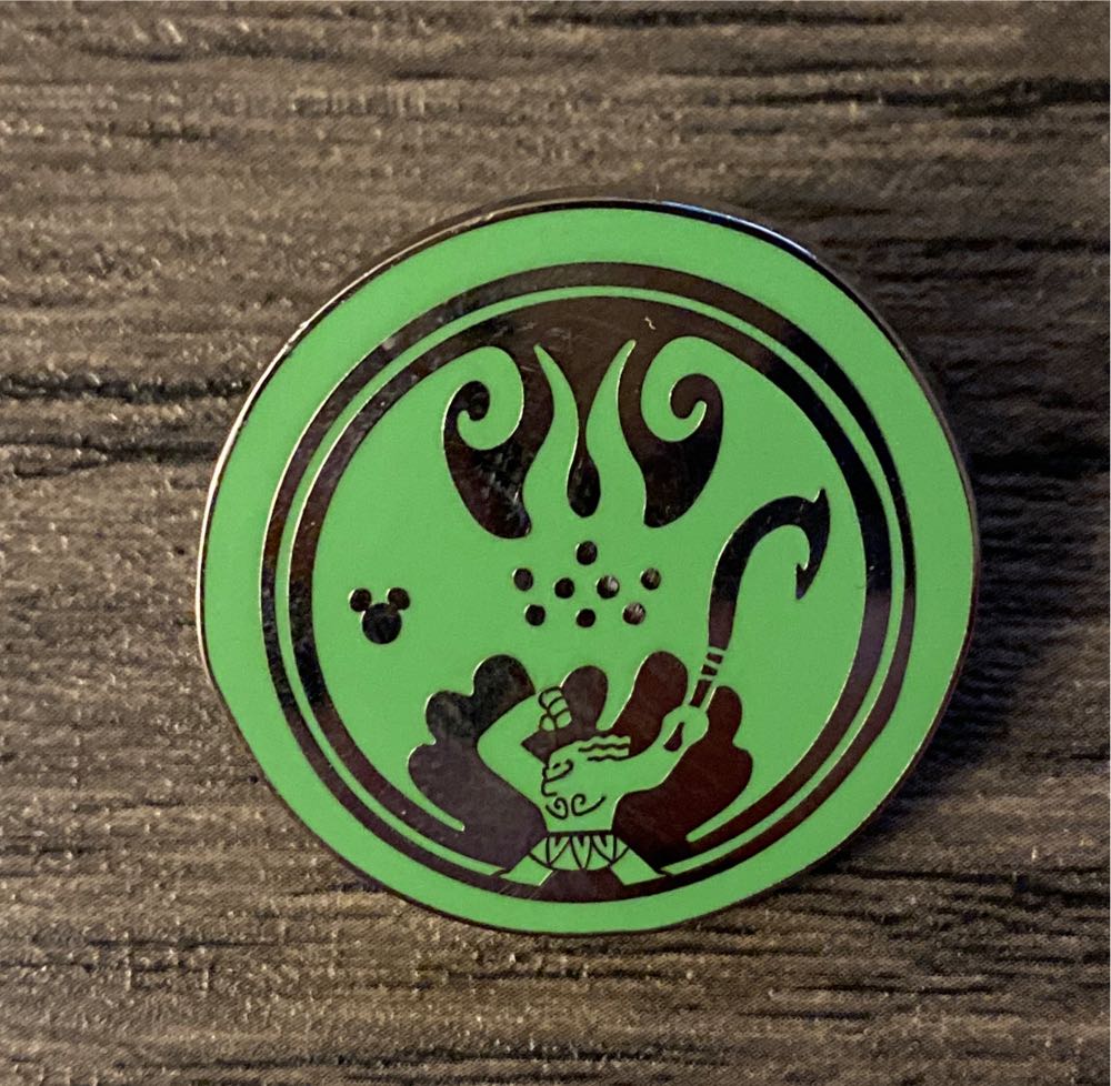 Disney: NBC: 2021 Mystery Pin Box 1/10