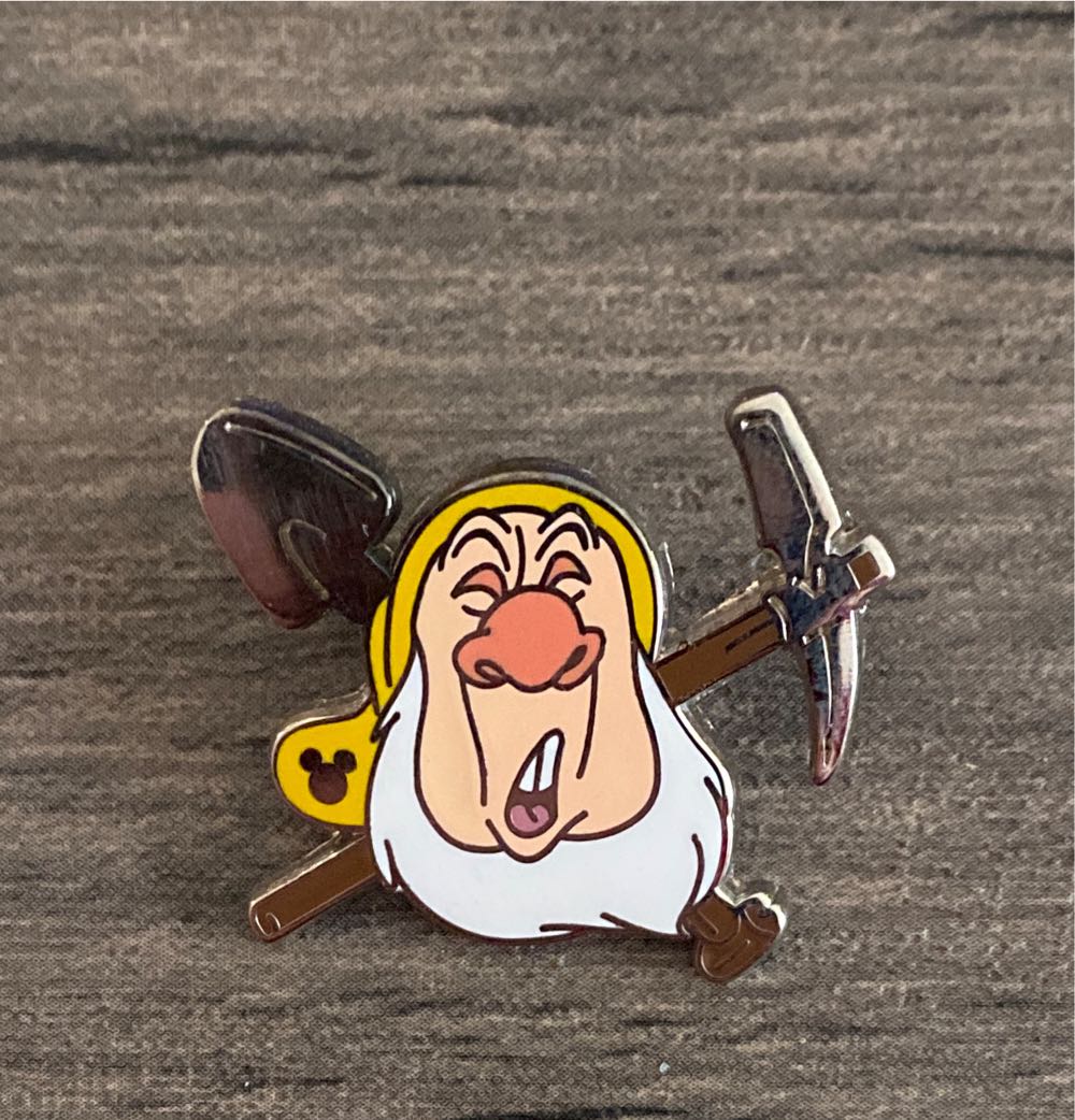 Pickax Collection Sneezy  pin collectible - Main Image 1