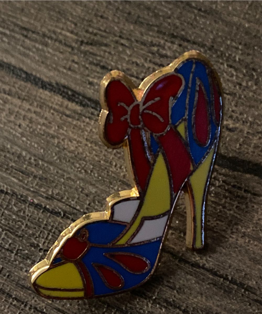 Disney: Donald: Green Scarf