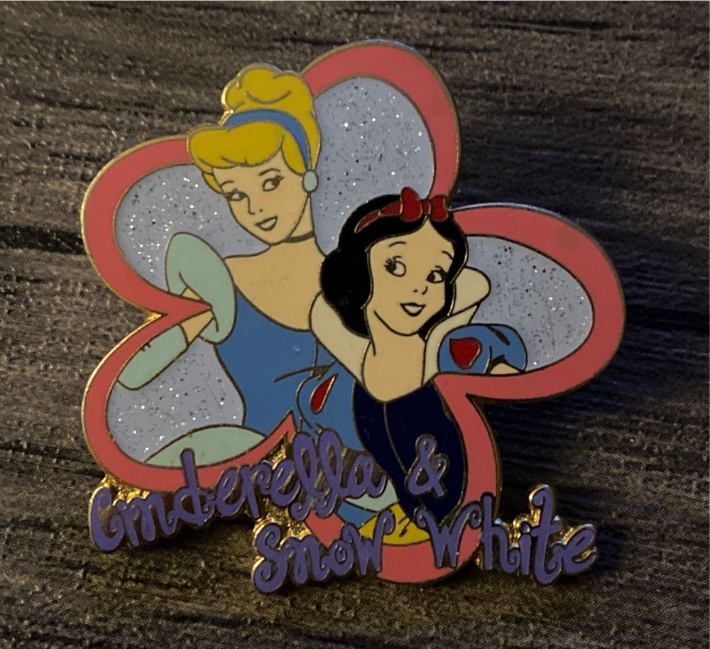 Disney: Donald: Bit by Crab