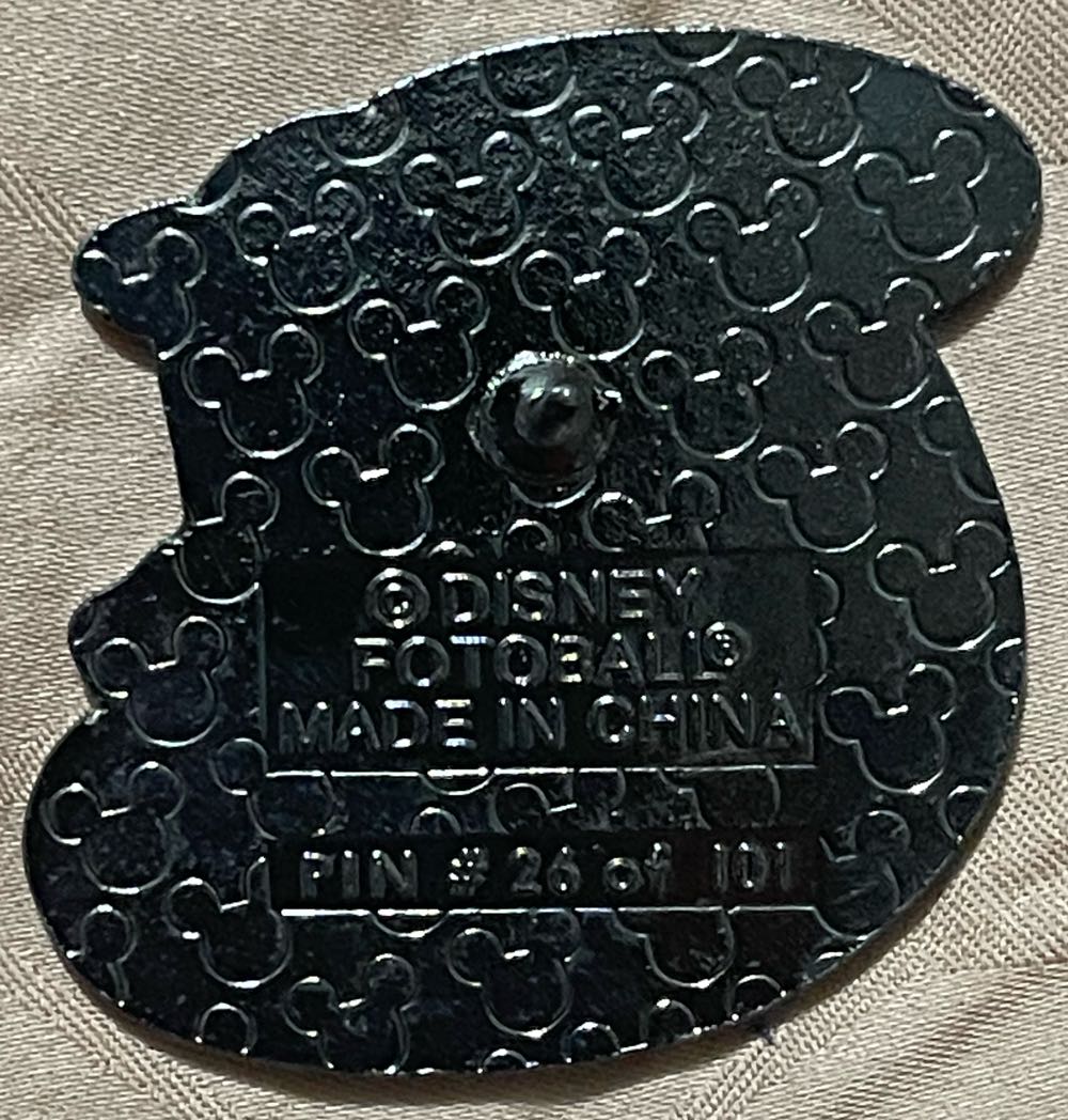 Oliver & Company “Countdown To The Millennium” Series - Disney Store Pin - Rack pin collectible [Barcode 715099970263] - Main Image 4