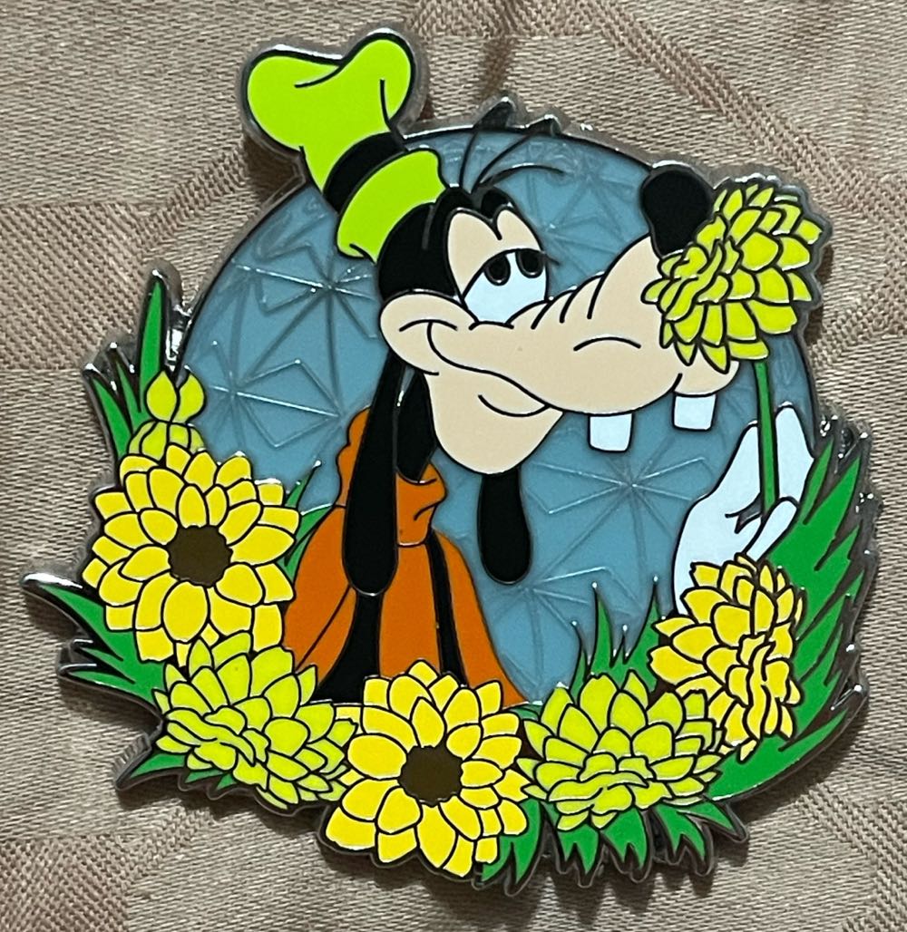 Mickey Mouse Sketch Binoculars