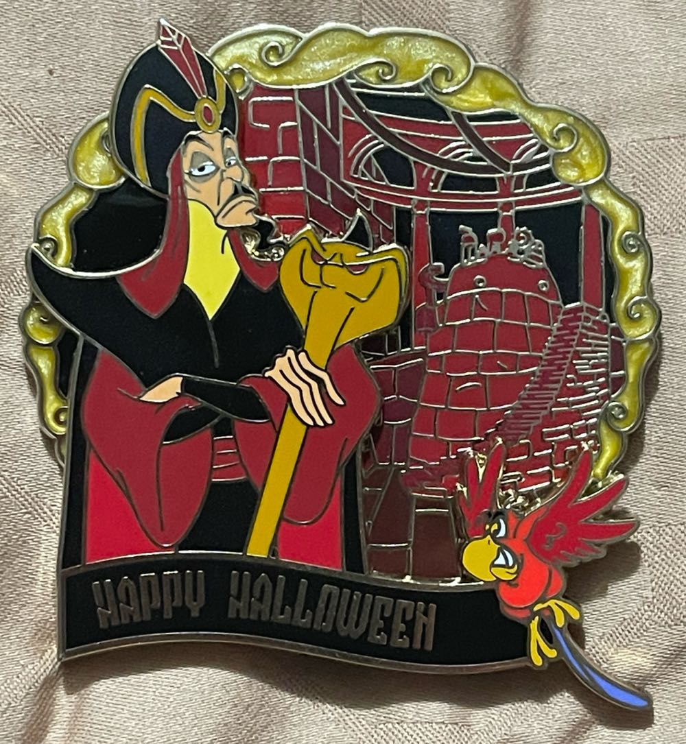 Jafar “Happy Halloween Villains Lairs” Series - Disney World Limited Edition Pin - Rack pin collectible - Main Image 3
