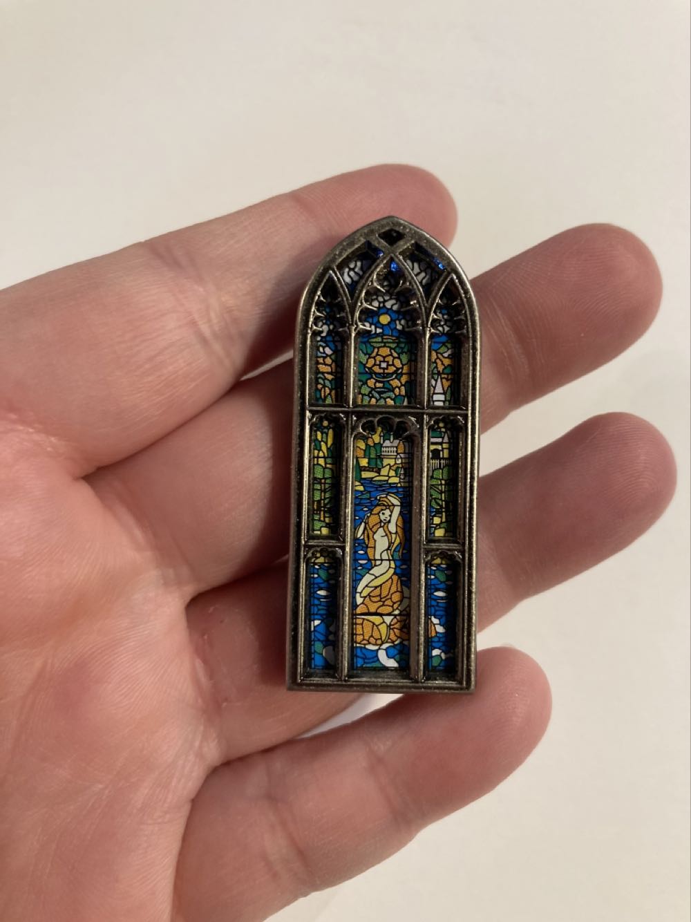 30961 - DS - The Little Mermaid Kiss the Girl Pin Set - Sebastian ONLY