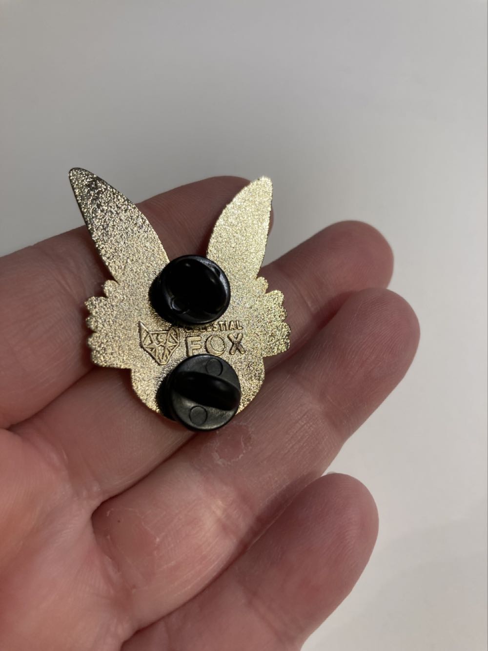 *  pin collectible - Main Image 2