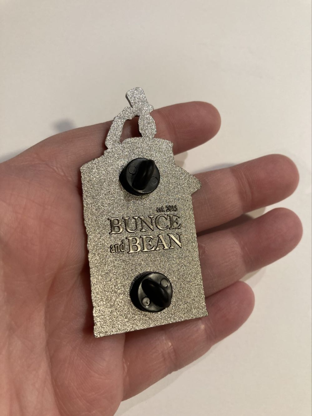 *  pin collectible - Main Image 3