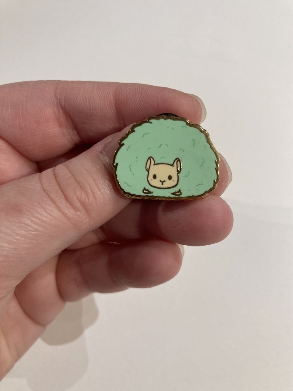 *  pin collectible - Main Image 2