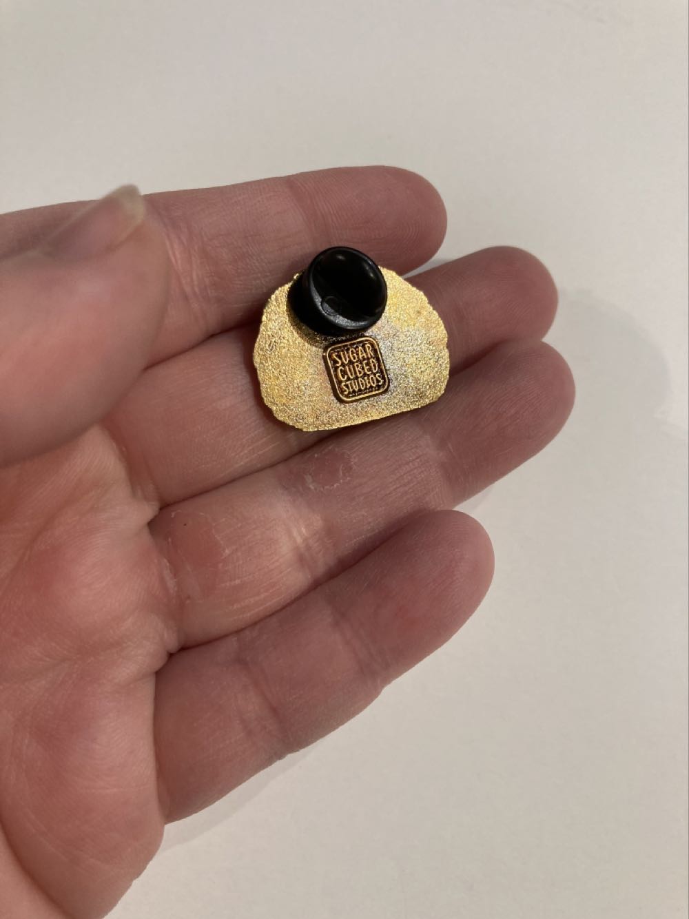 *  pin collectible - Main Image 3