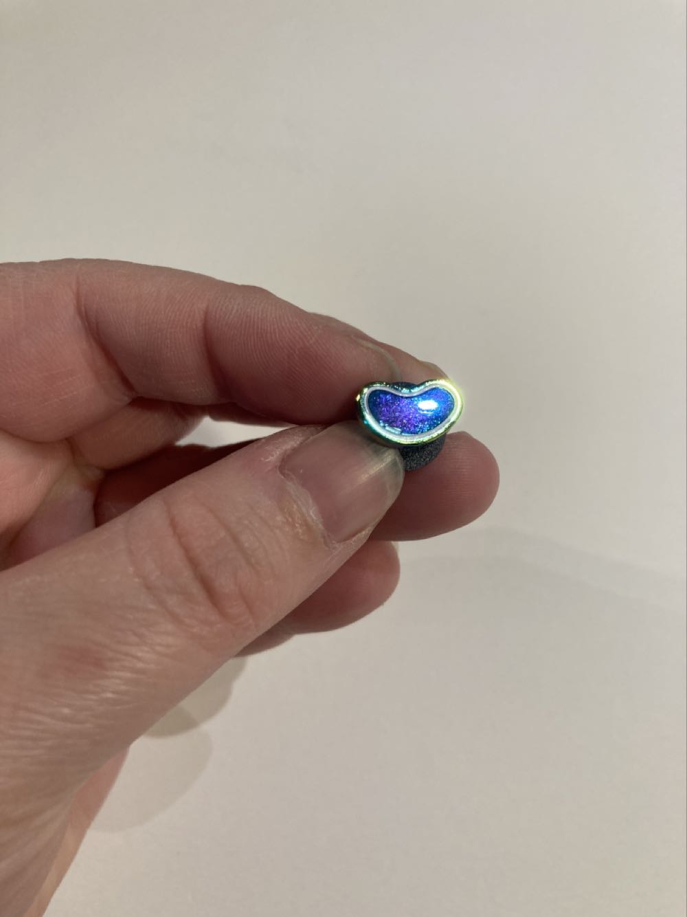 *  pin collectible - Main Image 2