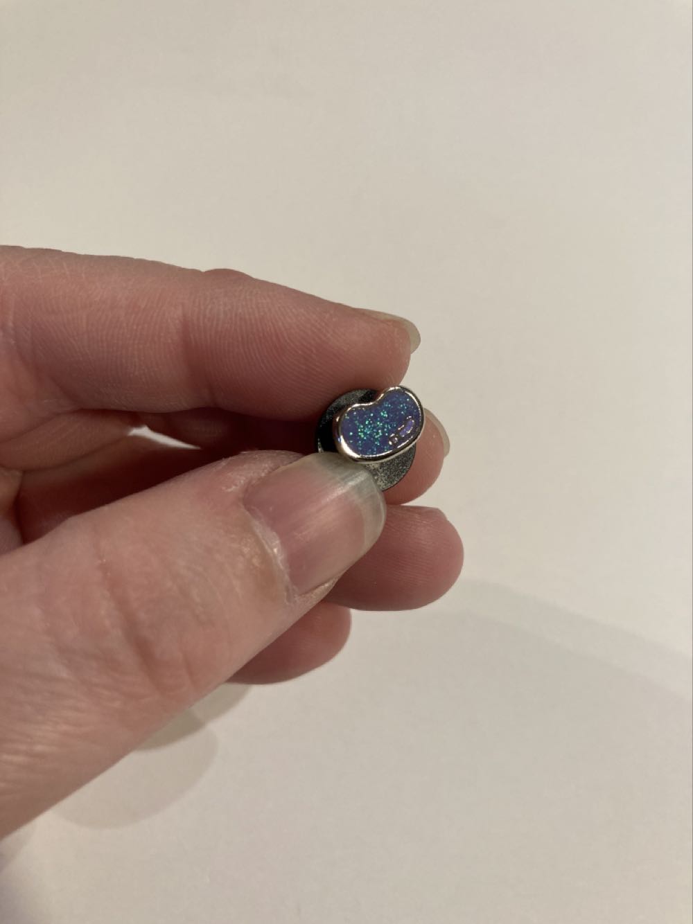 *  pin collectible - Main Image 2