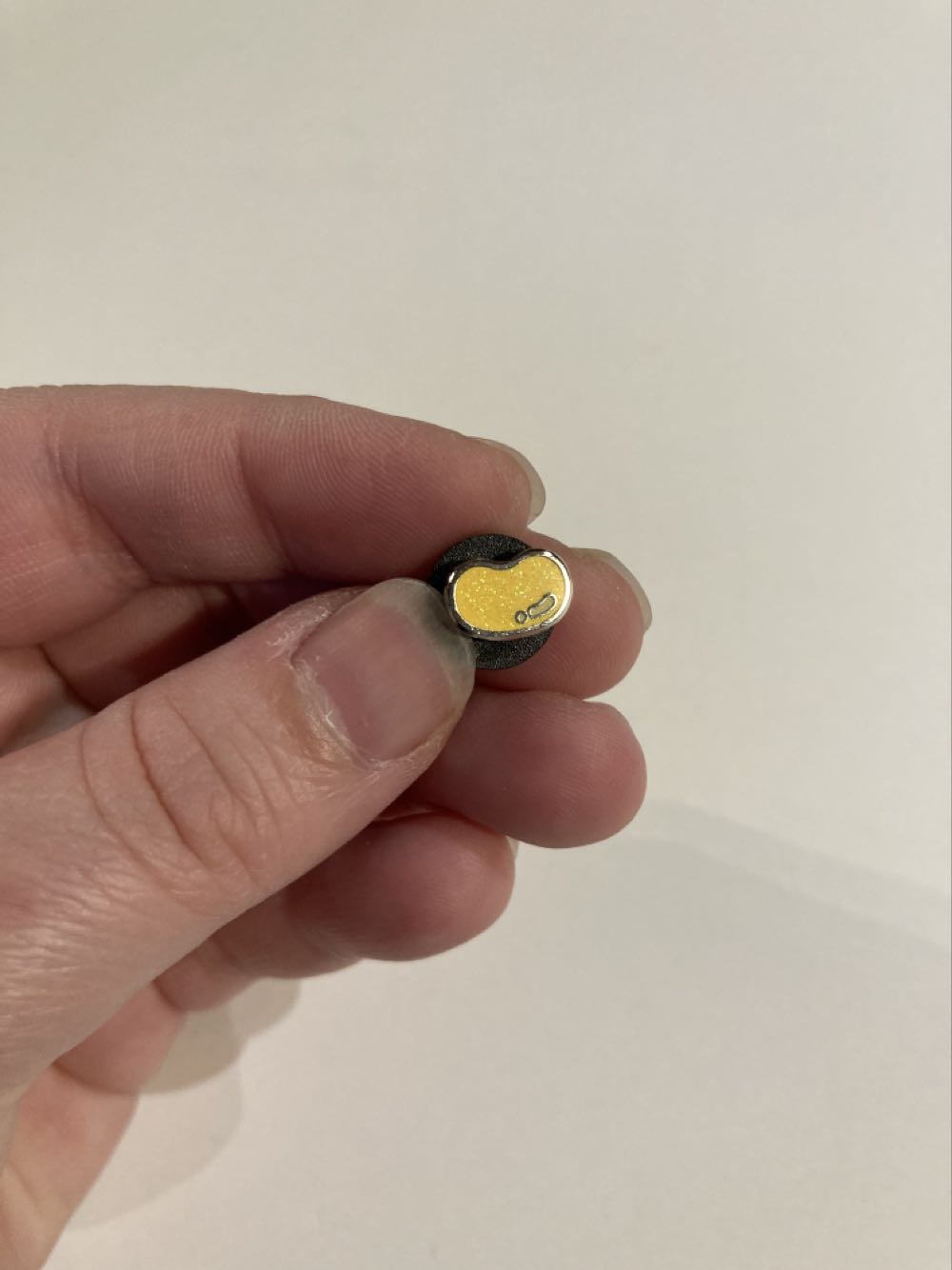 *  pin collectible - Main Image 2