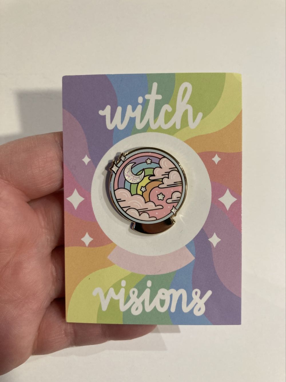 *  pin collectible - Main Image 3